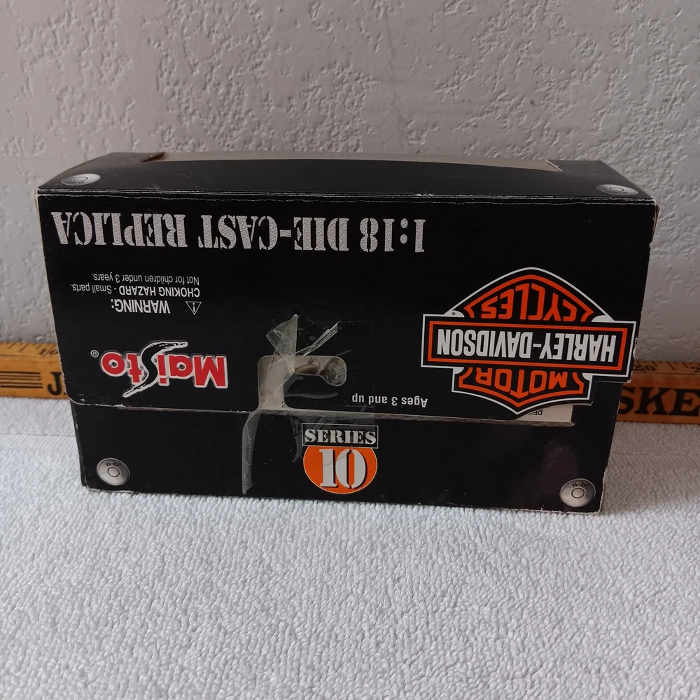 Series 10 Die-Cast Motorcycle Model